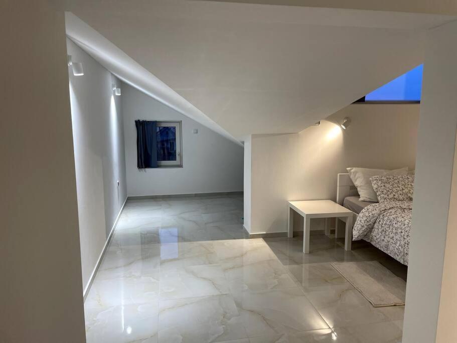 Апартаменти Lux House Olga Рума Номер фото